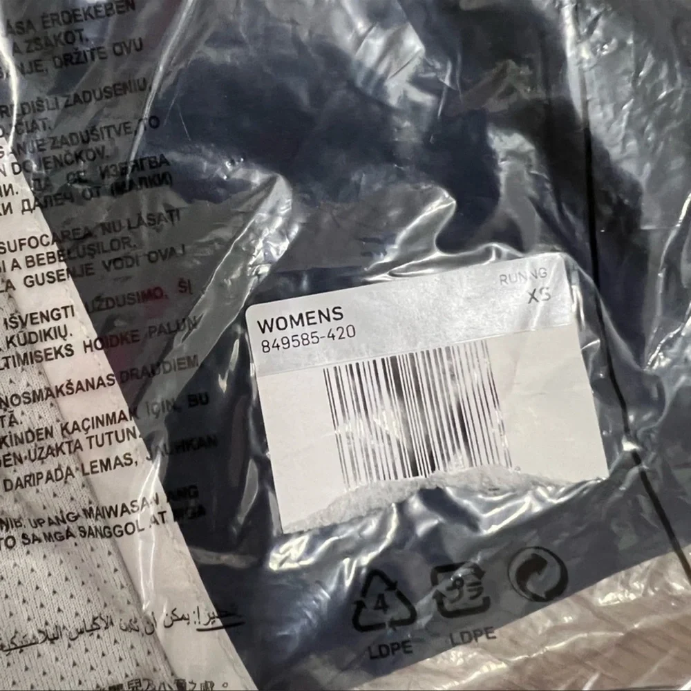 NWT Nike Navy Blue Dri-Fit Tempo Running Shorts Size XS - Picture 4 of 4